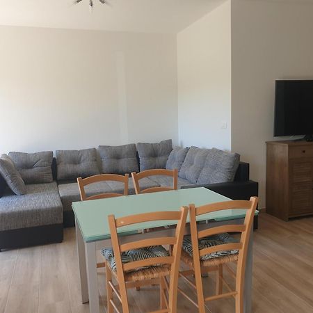 Villa Istra Divšići Kültér fotó
