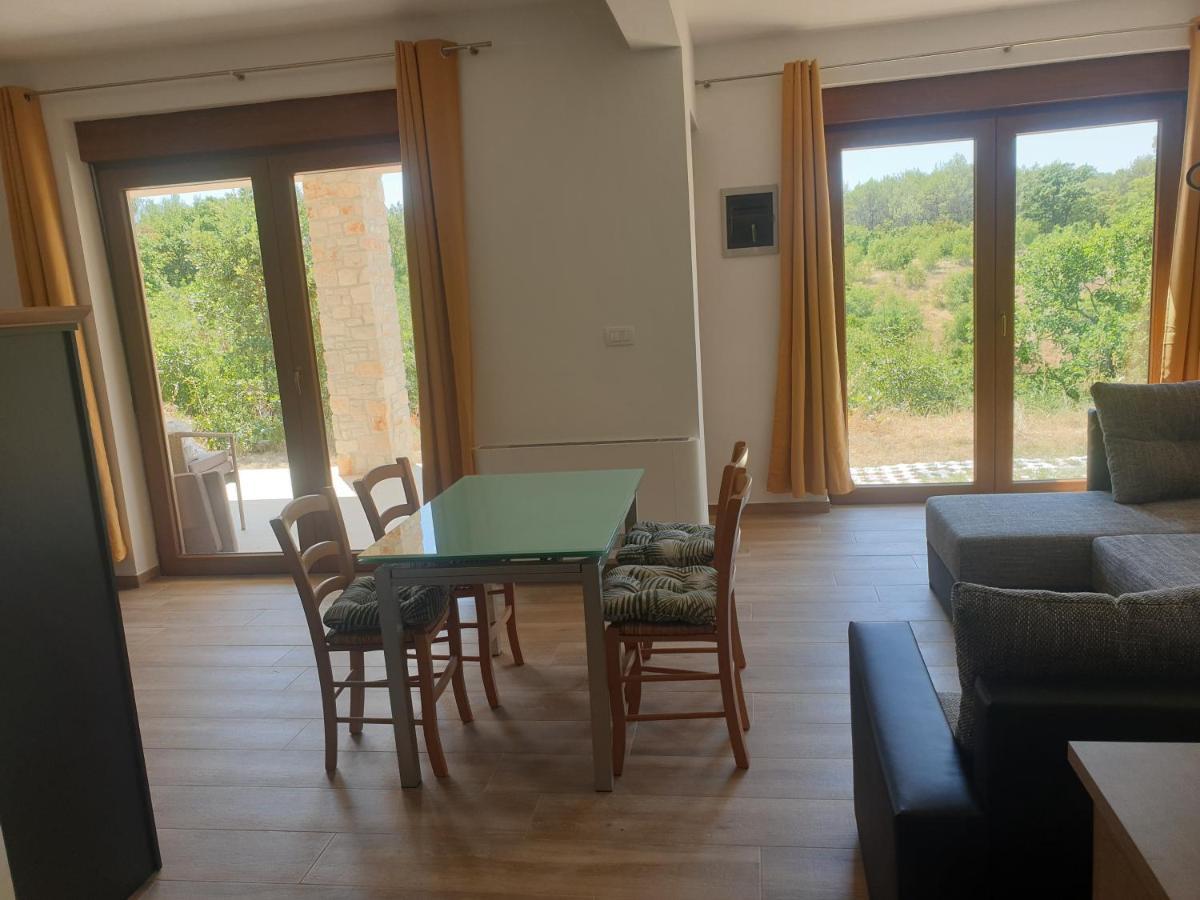 Villa Istra Divšići Kültér fotó