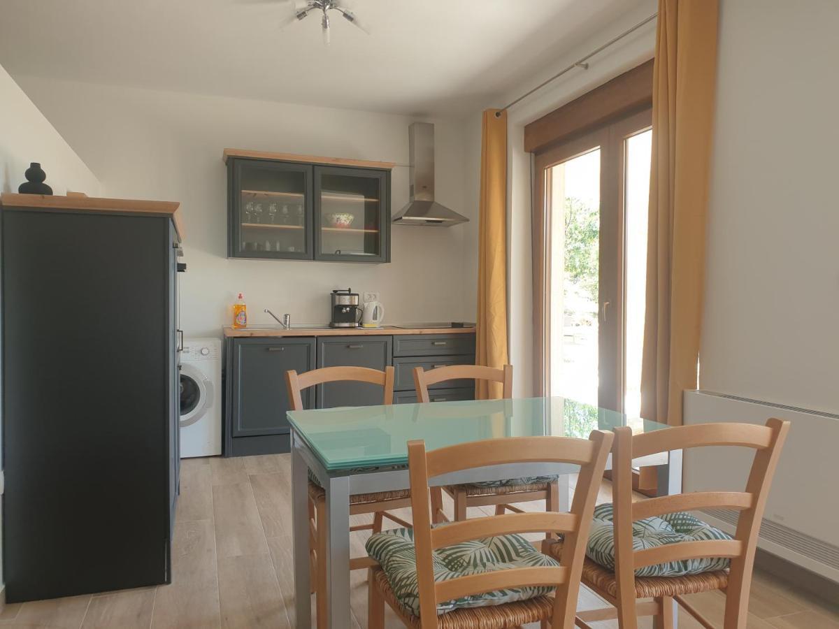 Villa Istra Divšići Kültér fotó